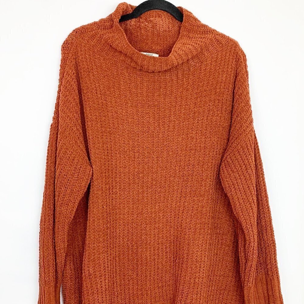 True Craft Cowl Neck Chenille Oversized Sweater M